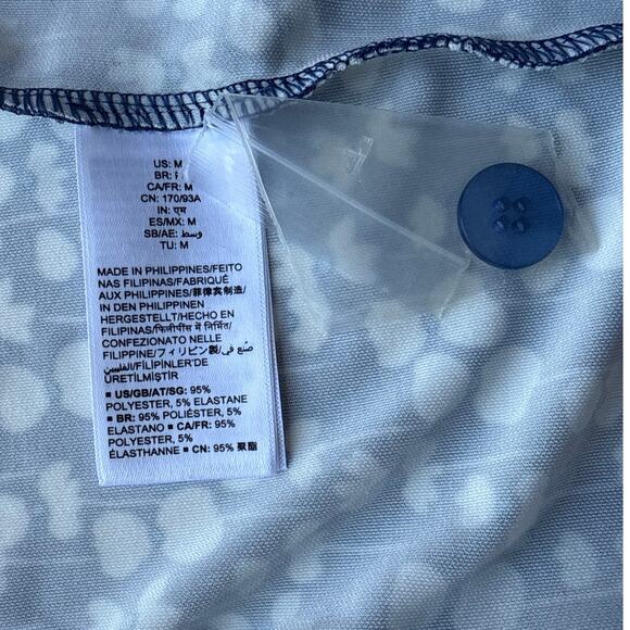 Lark & Ro Floral Print Wrap Dress in Blue and White Size Medium - Picture 6 of 7